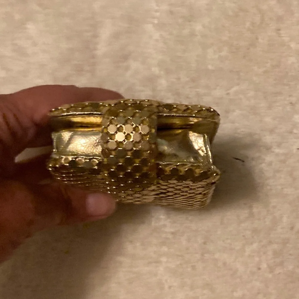Gold Mesh Swanky Lipstick case ….holds 2 lipsticks ….dripping class